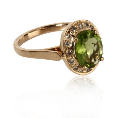Peridot Ring in Gold